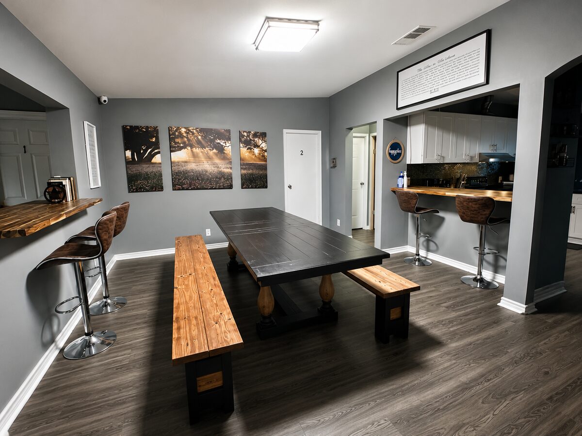 Aspen House dining room